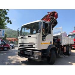 Camion CON GRU Eurocargo 150E180 anno 1996