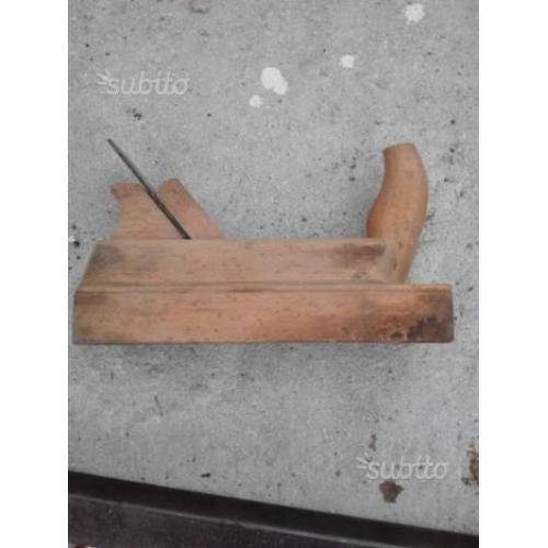 Pialla manuale
