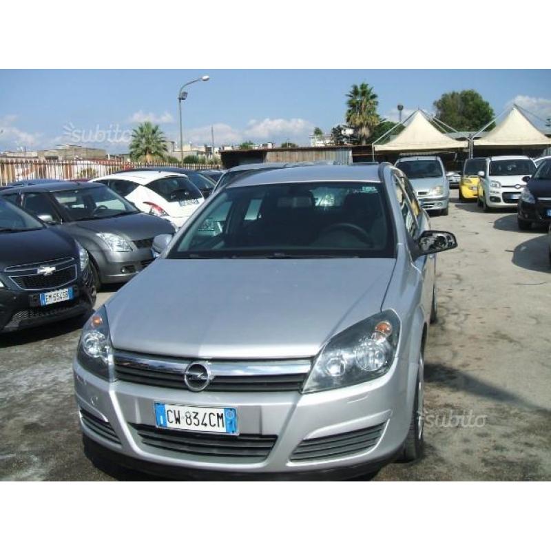 OPEL Astra - 2005
