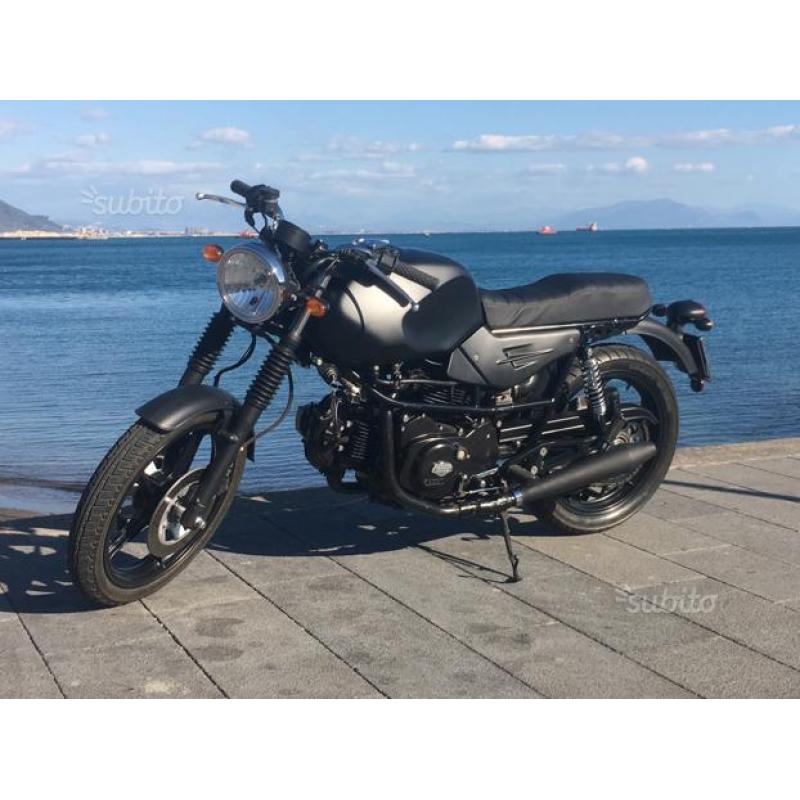 Moto Cafe Race