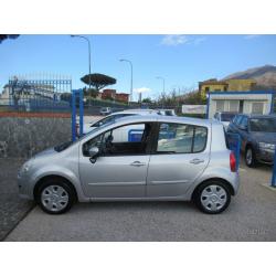 RENAULT Grand Modus 1.2 16V Dynamique