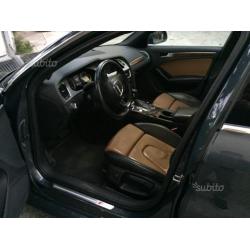 Audi A4 S-line 2.0 143 cv Automatica - pelle -