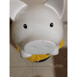 Porcellino a salvadanaio