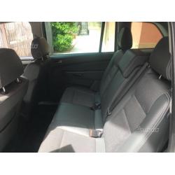 Opel zafira 7 posti