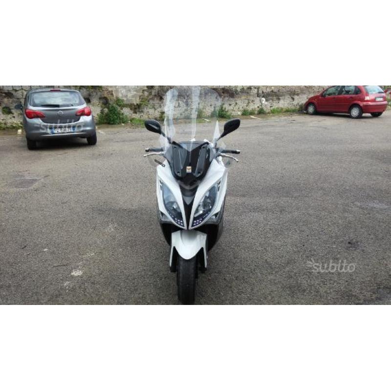 Xciting 300i r